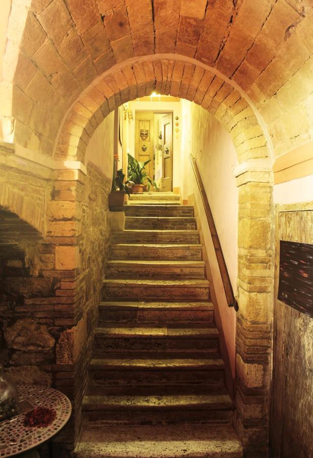 Le Cisterne B&B Amelia Eksteriør bilde